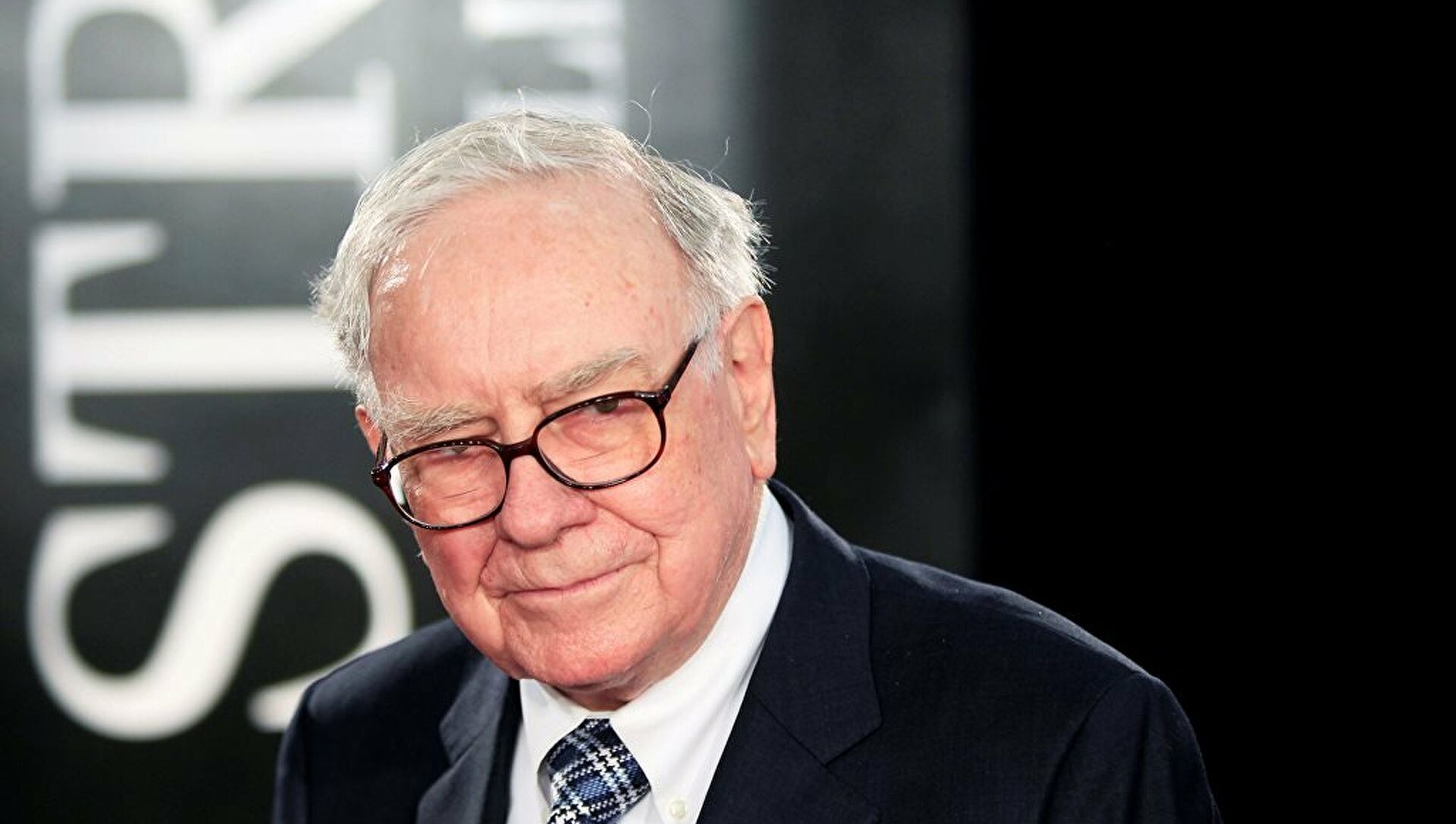 Warren Buffett Çark Etti! Kripto Dostu Bankaya Dev Yatırım